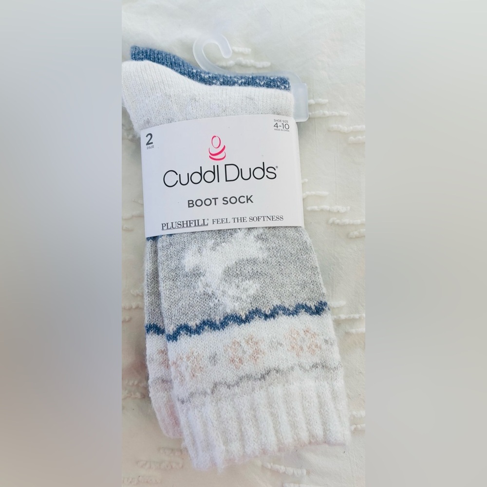 Cuddl Duds Gray and White  Blue Boot Socks women size 4-10